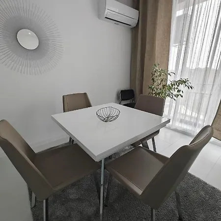 Oxygen Neptun By Boutique 23 * Jupiter